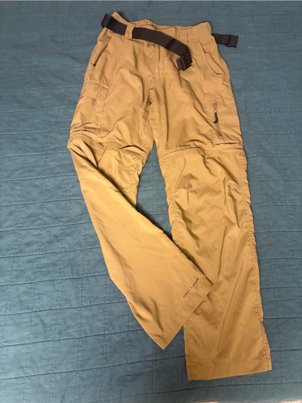 Columbia Men's Khaki/Tan Lightweight Cargo Pants-zip away shorts with Belt
